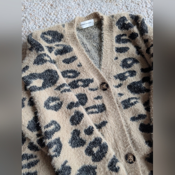 Goodnight Macaroon Cardigan - Picture 2 of 2